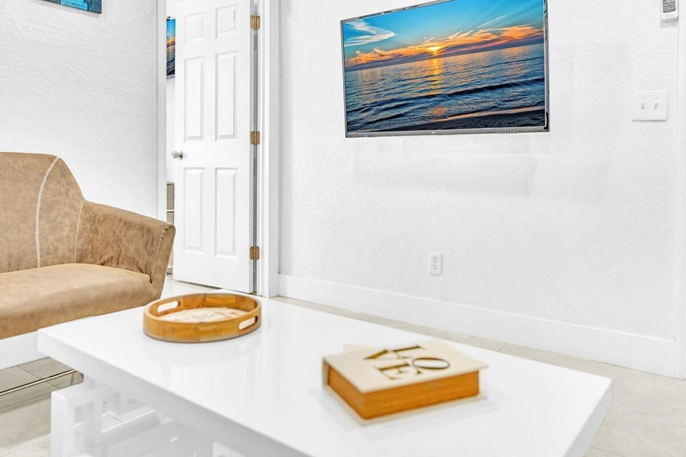 Boutique One Bdrm Close To Aventura Mall & Beach Hallandale Beach Ngoại thất bức ảnh